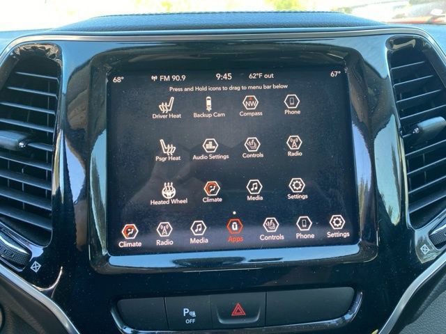 Used 2019 Jeep Cherokee Limited image 24