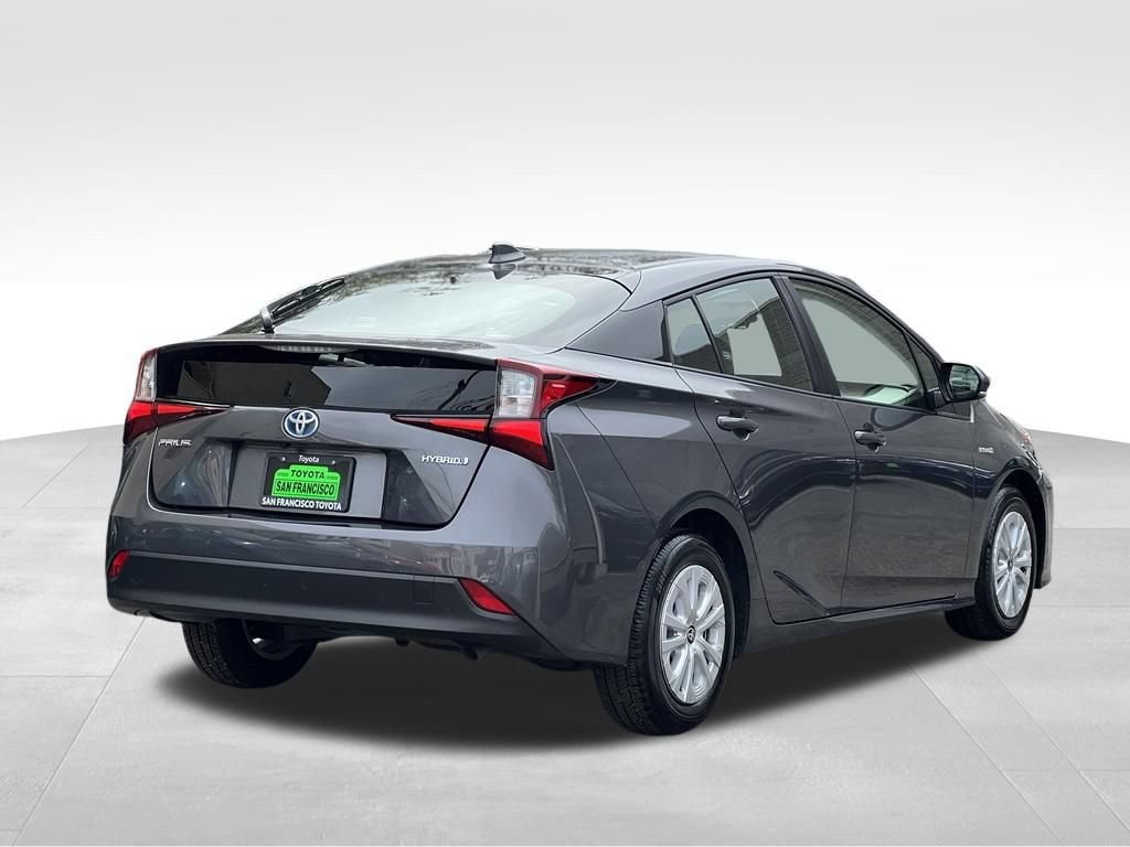 Certified 2022 Toyota Prius LE FWD image 5