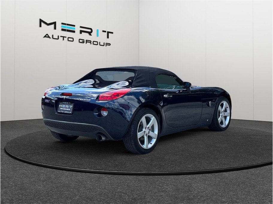 Used 2007 Pontiac Solstice Convertible w/ Preferred Package RWD image 9