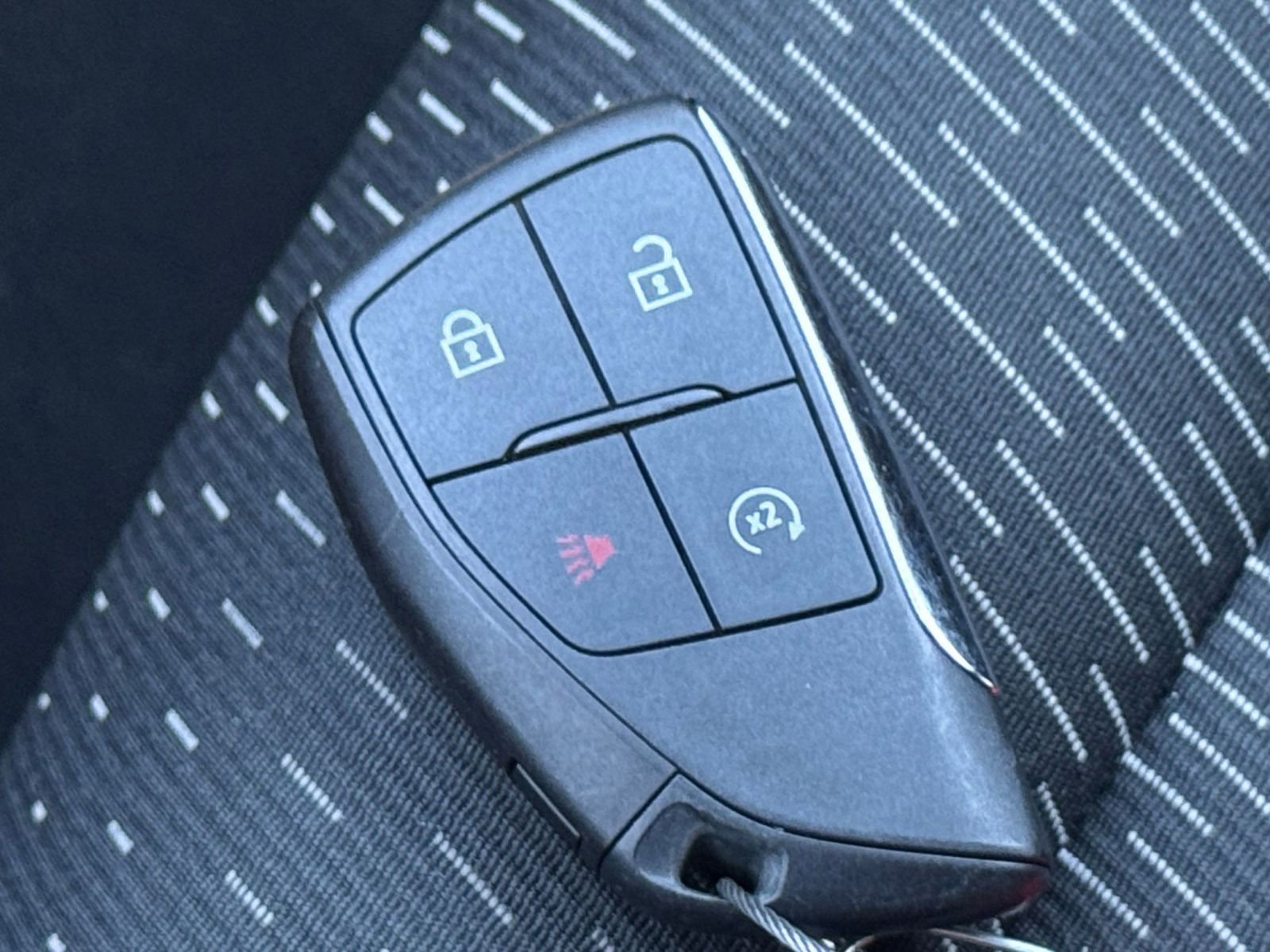 Used 2025 Chevrolet Equinox LT FWD image 25