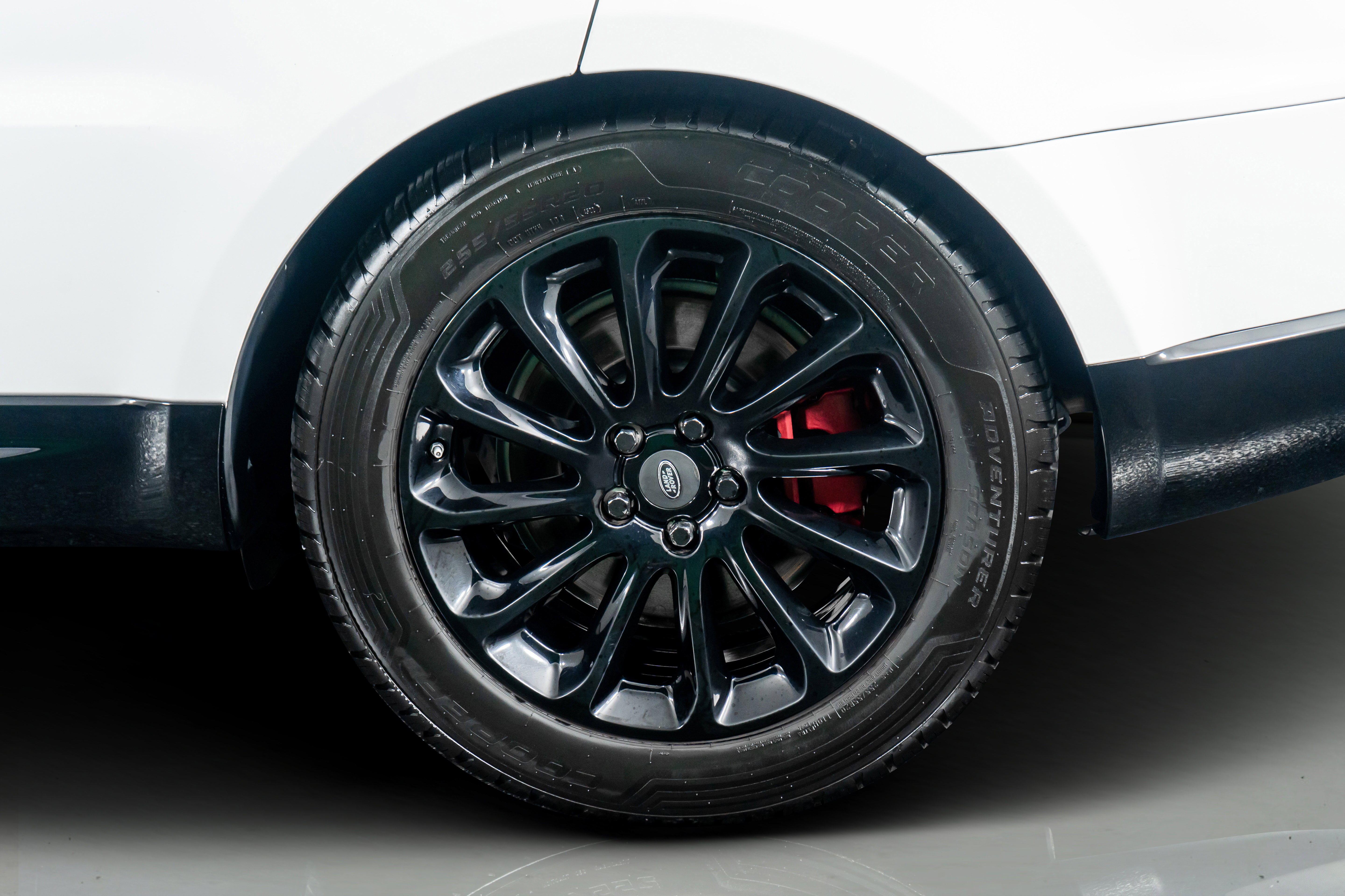 Used 2019 Land Rover Range Rover Sport HSE image 17