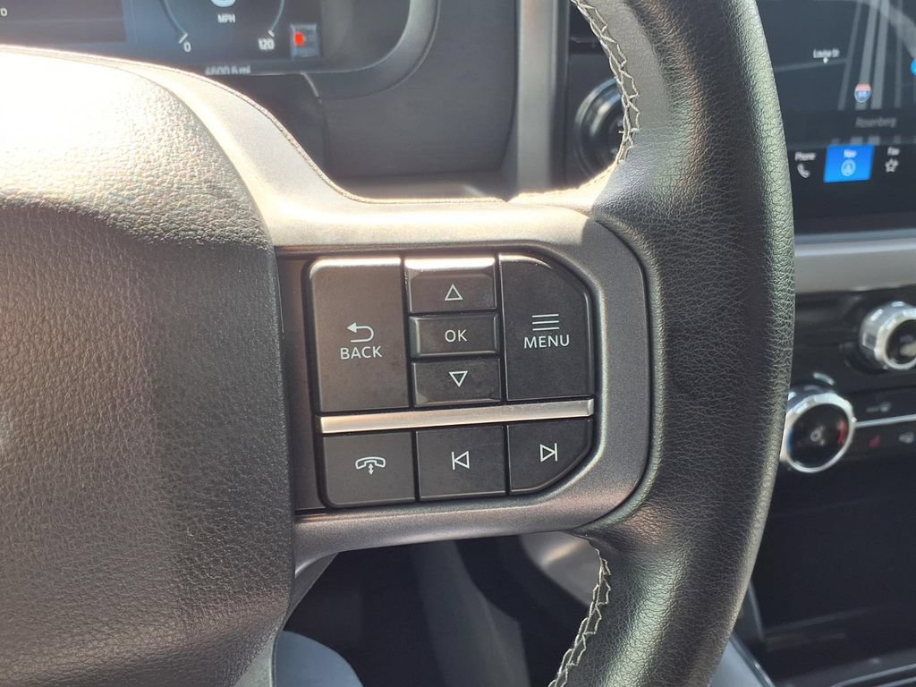 Used 2025 Ford F150 Lightning XLT AWD/4WD image 19