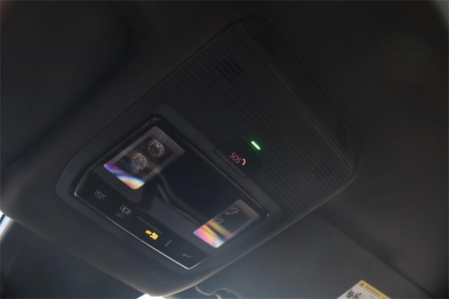 New 2026 Volkswagen Atlas Cross Sport SE image 16