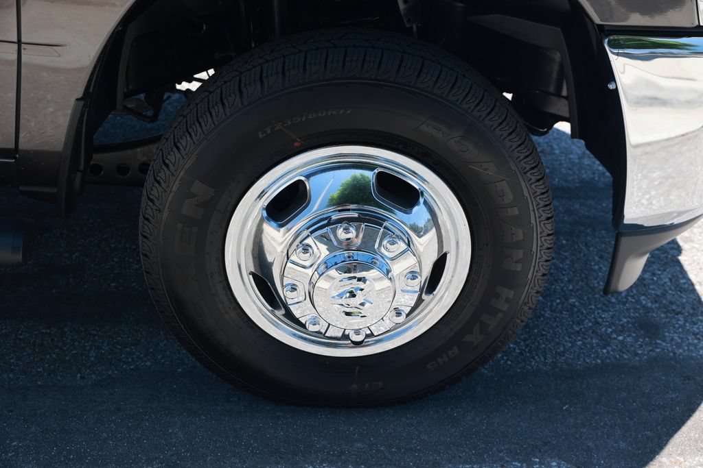New 2026 RAM 3500 Tradesman AWD/4WD image 8