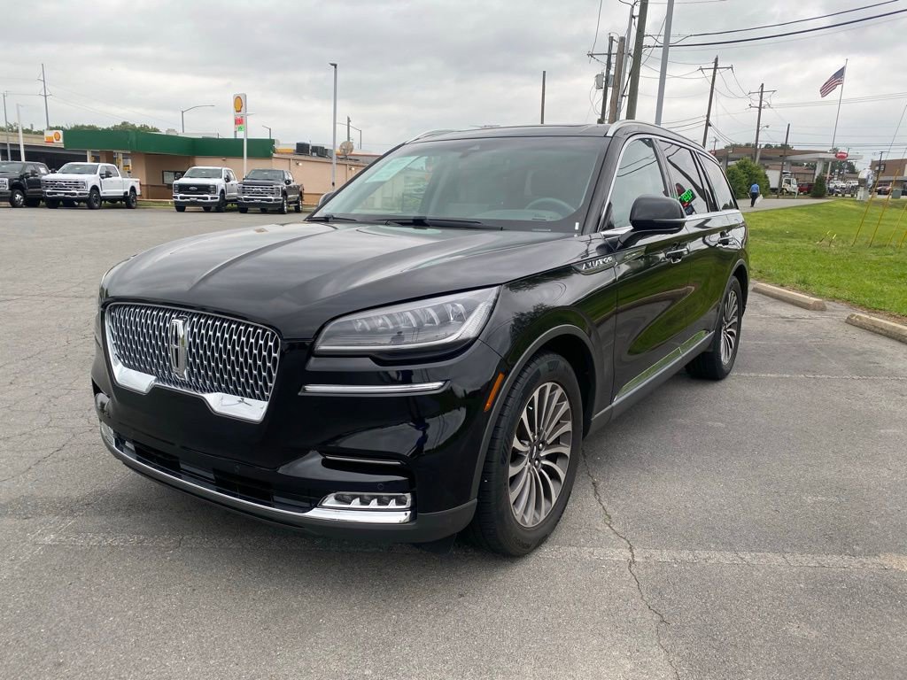 Used 2021 Lincoln Aviator Reserve RWD image 2