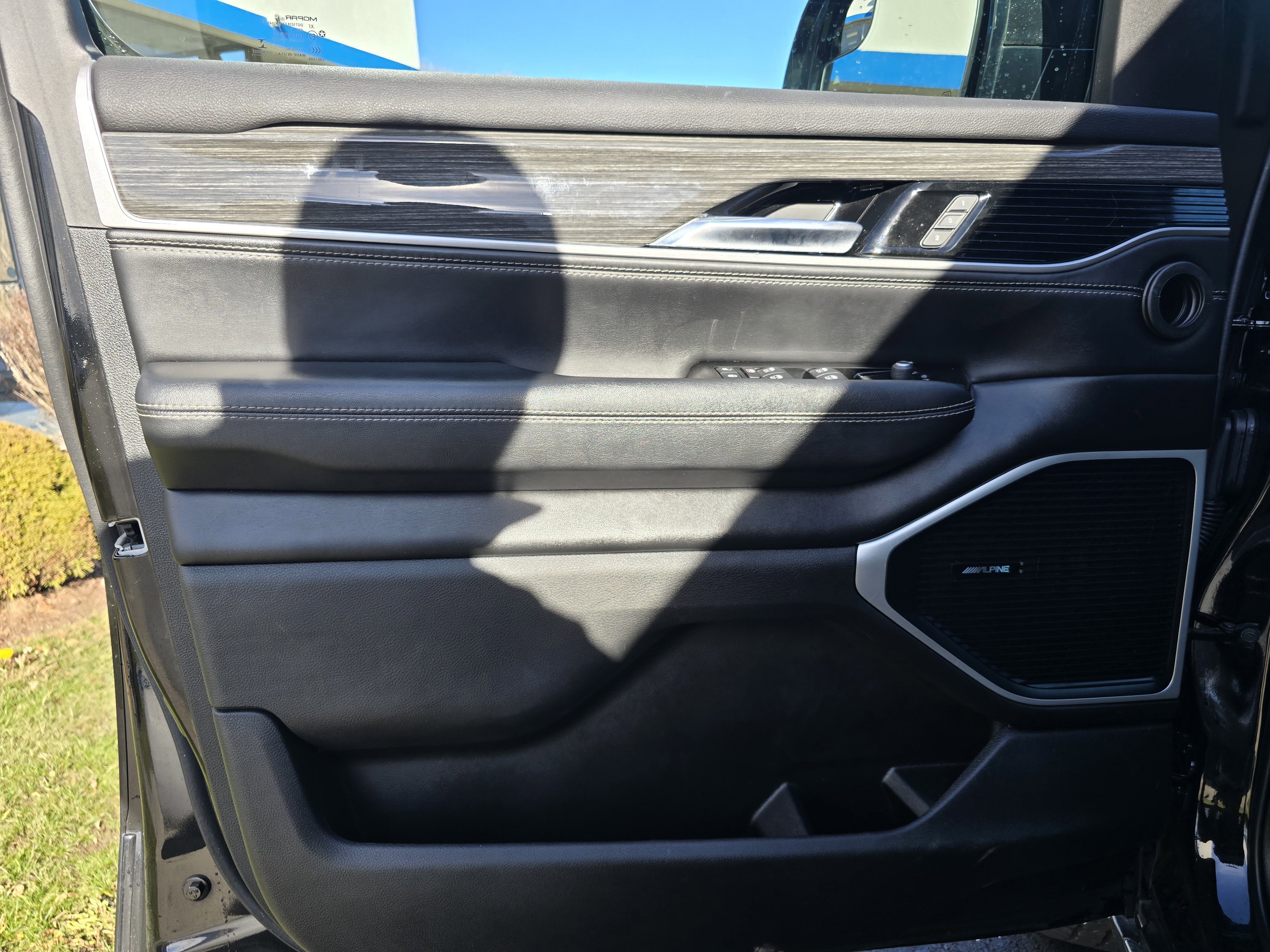 Used 2022 Jeep Wagoneer Series II image 17