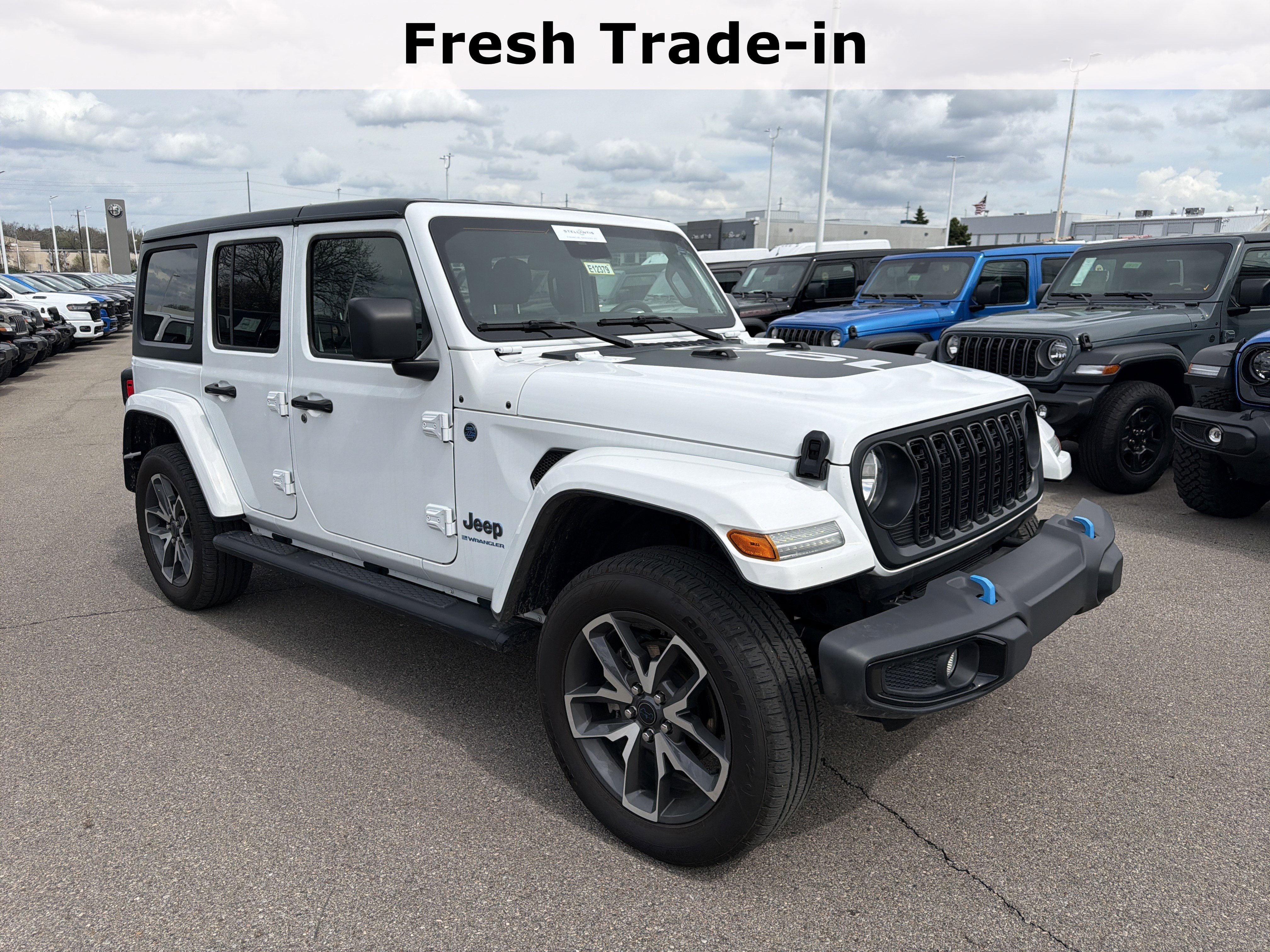 Used 2024 Jeep Wrangler Sport S w/ Convenience Group image 14
