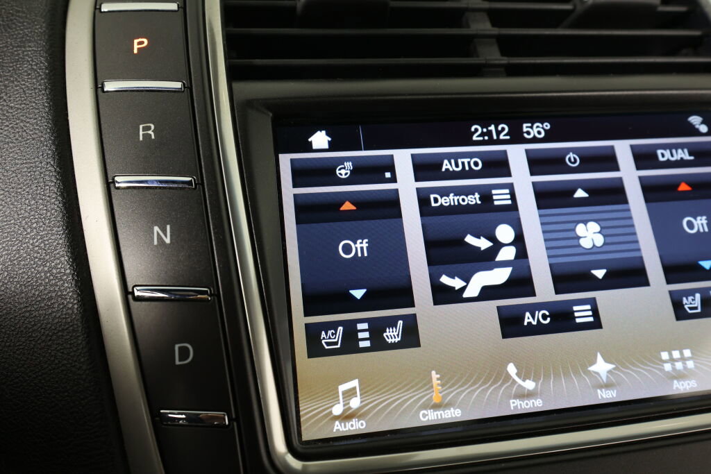 Used 2017 Lincoln MKX Reserve w/ Luxury Package image 37