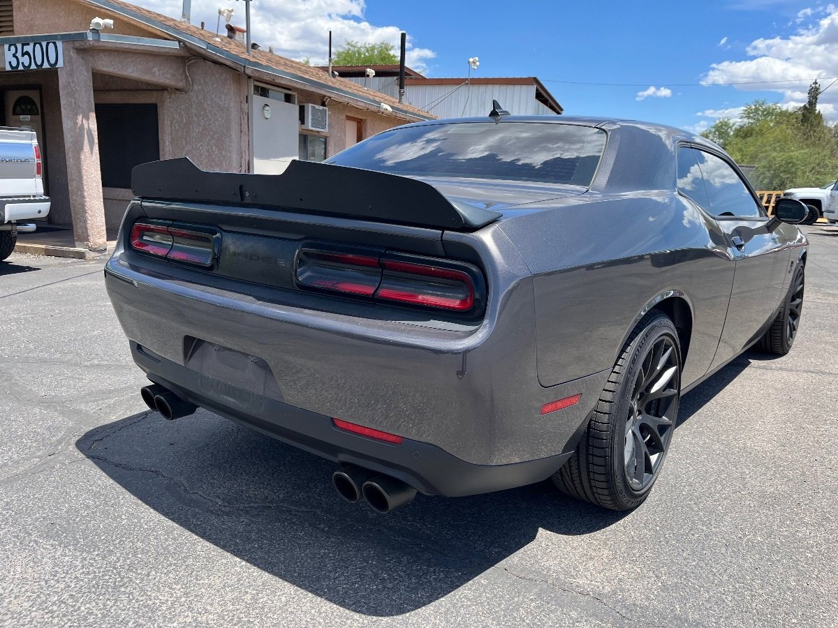 Used 2018 Dodge Challenger R/T Scat Pack w/ Dynamics Package RWD image 3
