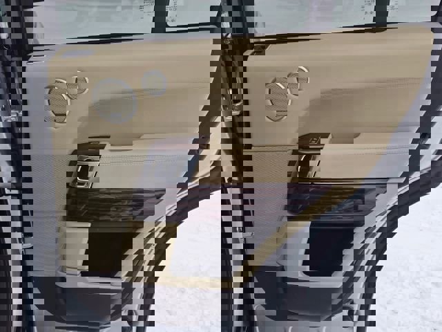 Used 2016 Land Rover Range Rover Supercharged image 15