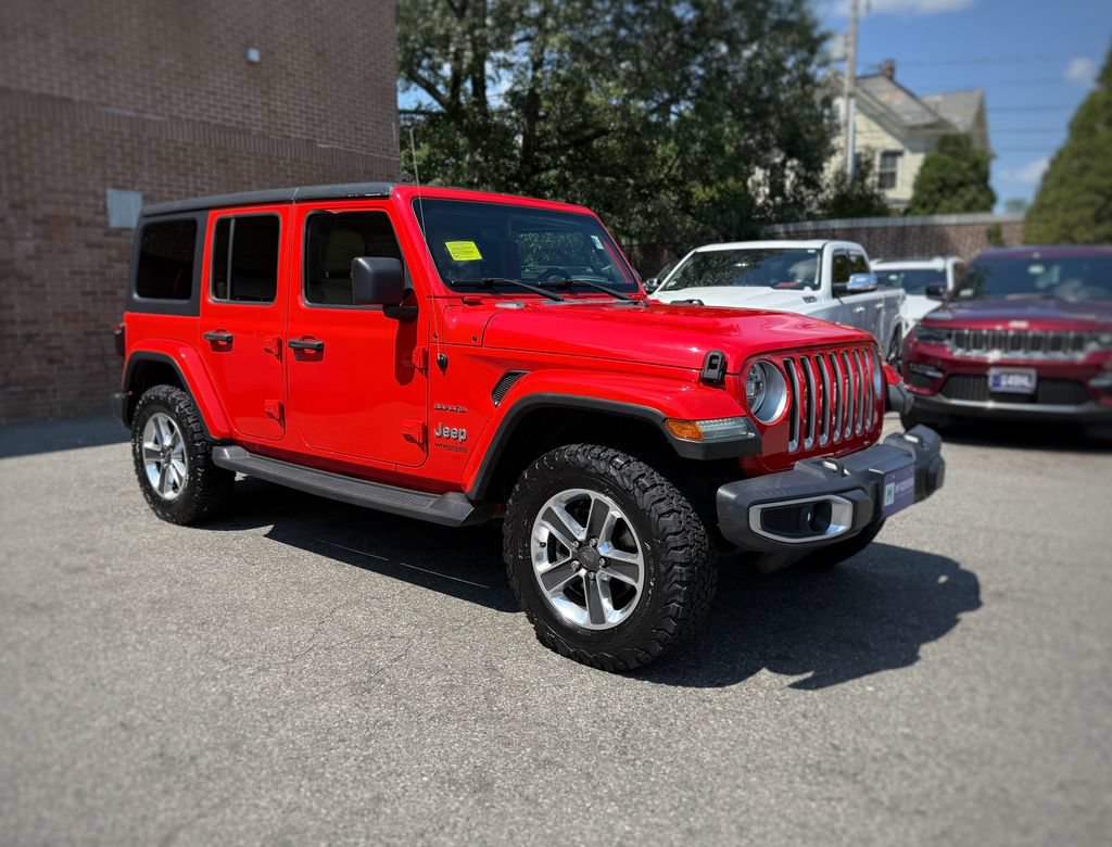 Used 2018 Jeep Wrangler Unlimited Sahara AWD/4WD image 3