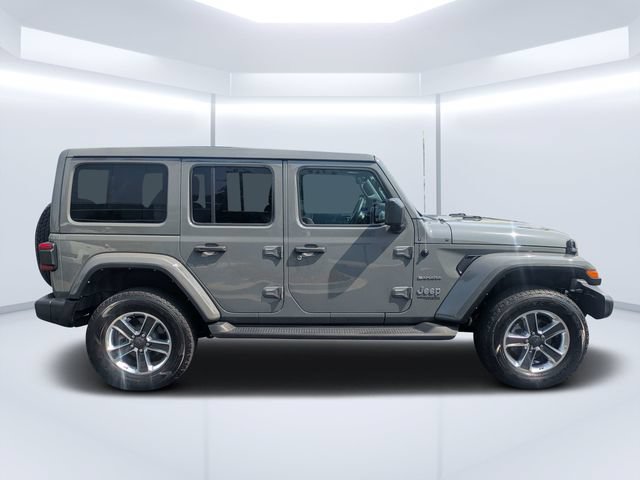 Used 2022 Jeep Wrangler Unlimited Sahara w/ LED Lighting Group AWD/4WD video 2