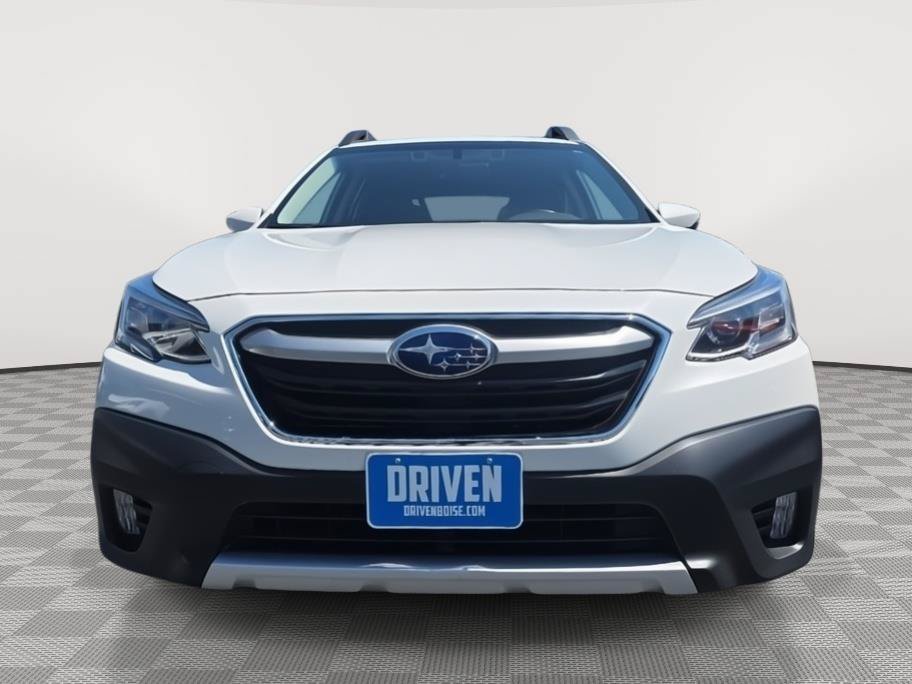 Used 2022 Subaru Outback Limited AWD/4WD image 2