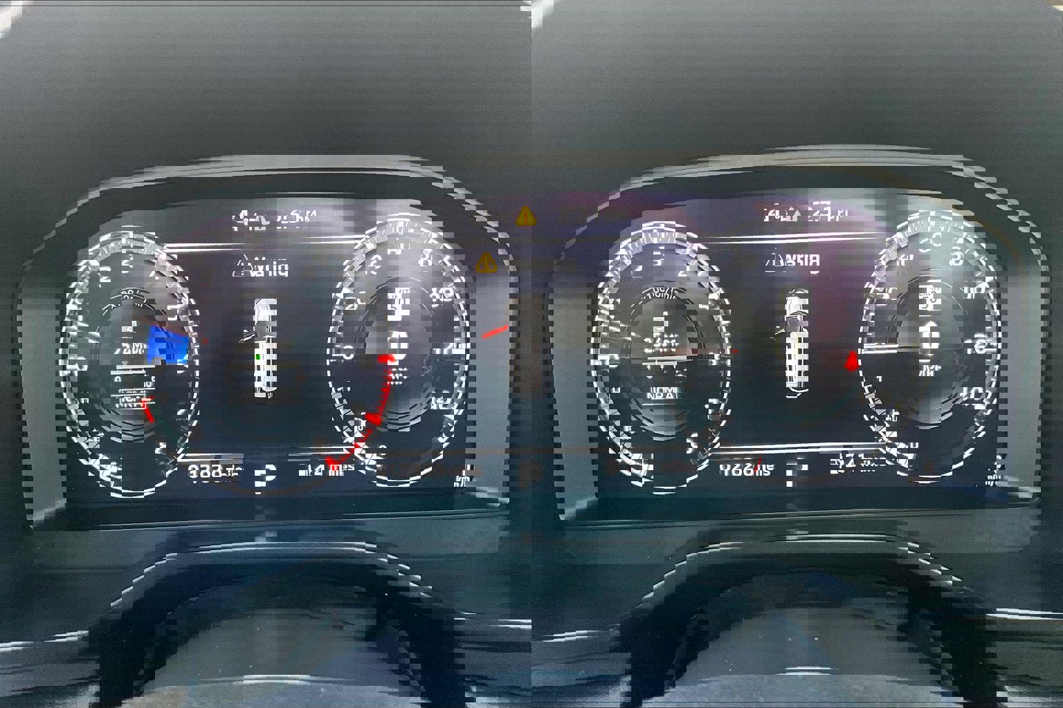 Used 2023 Mitsubishi Outlander SEL image 22