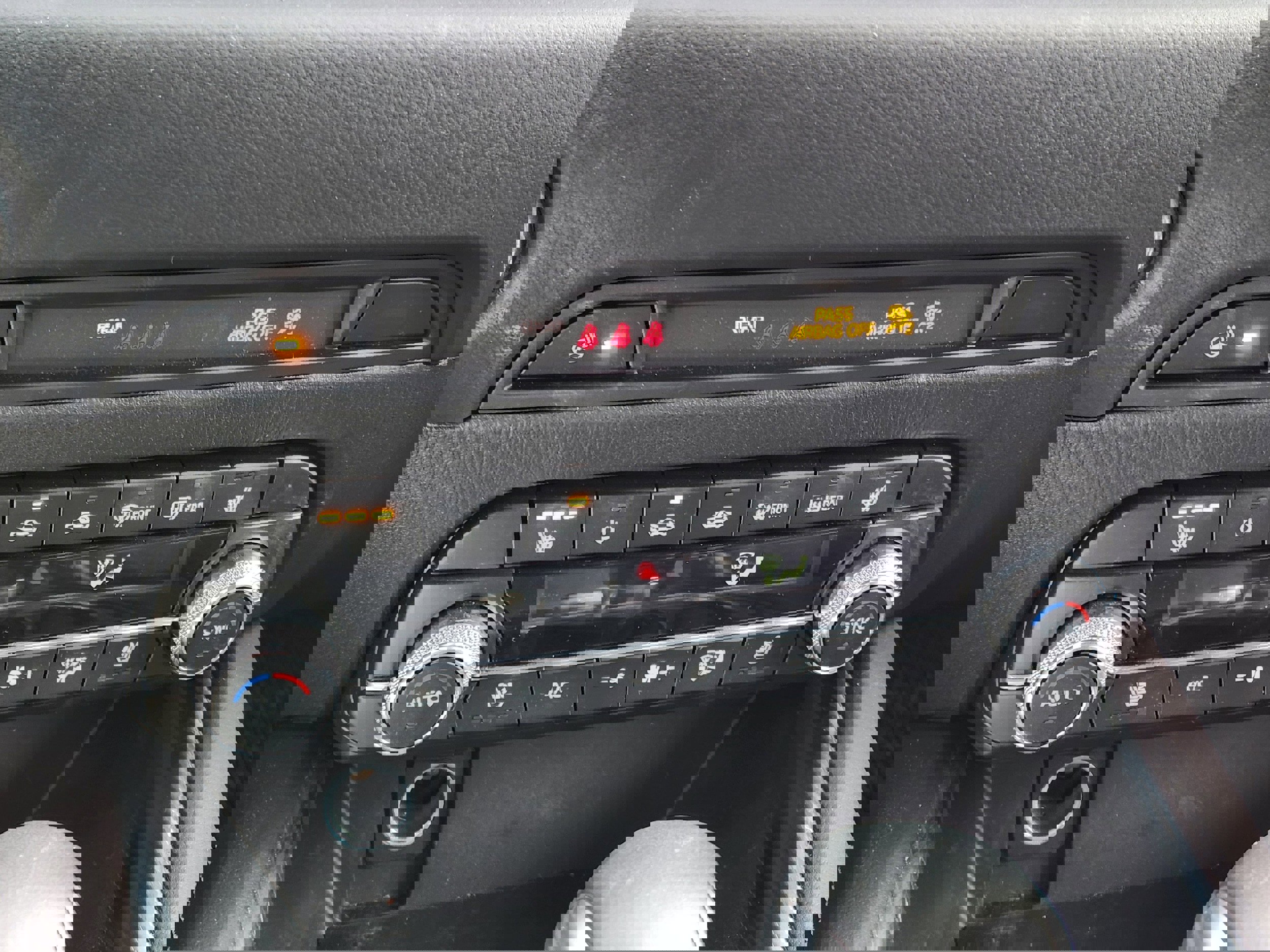 Certified 2025 MAZDA CX-5 Signature image 19