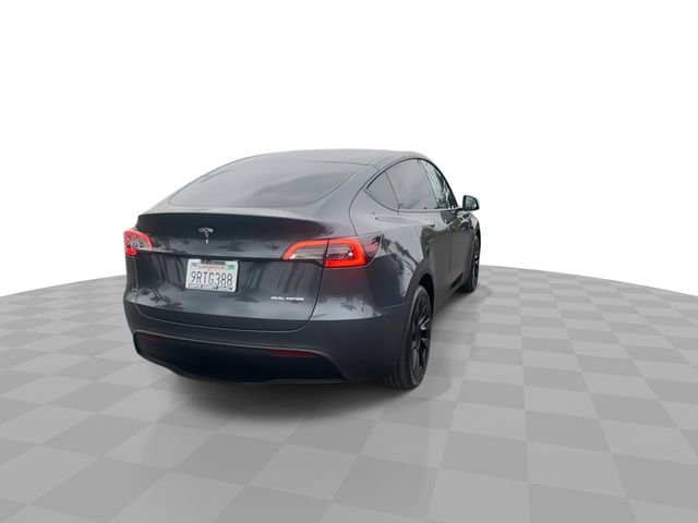 Used 2021 Tesla Model Y Long Range image 7
