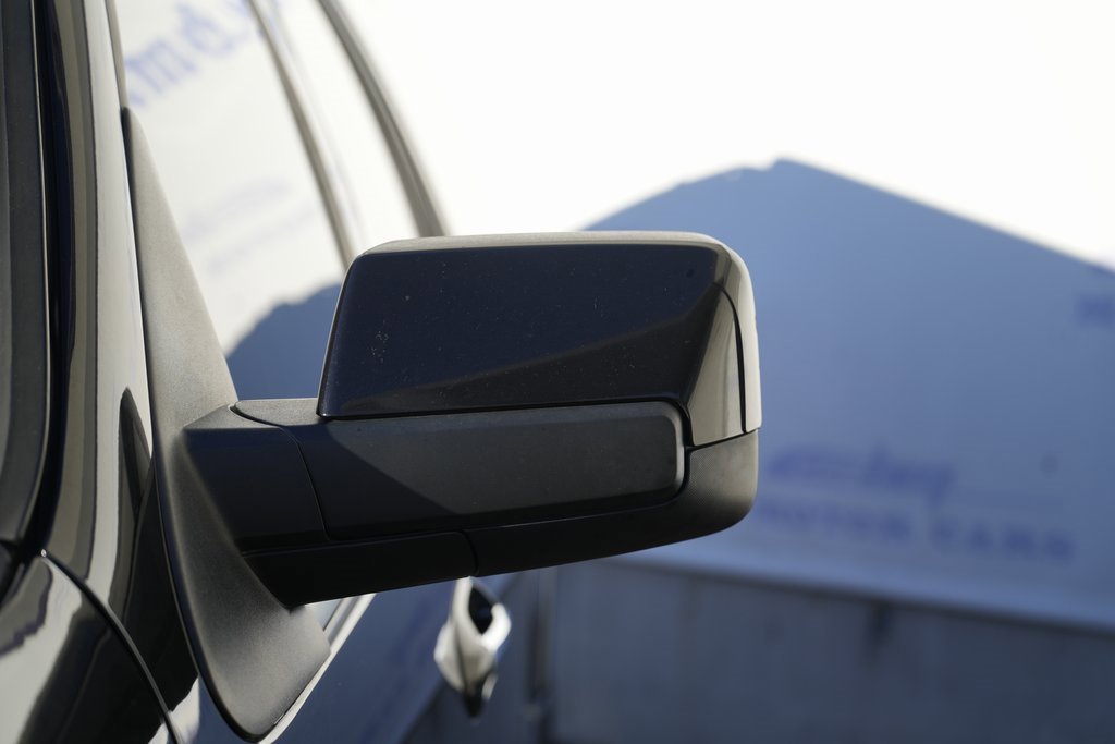 Used 2013 Ford Expedition EL Limited image 10