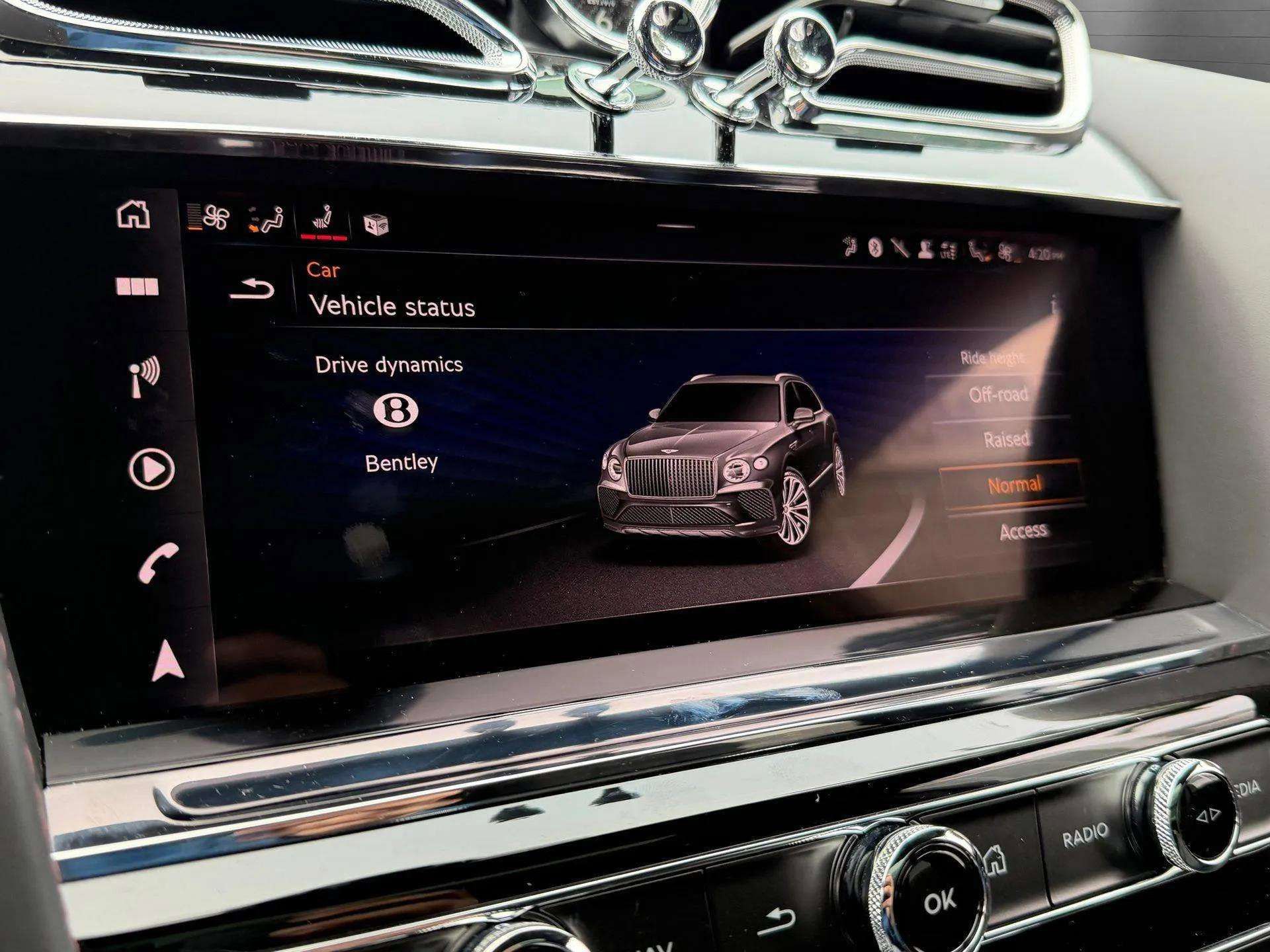 Used 2024 Bentley Bentayga Extended Wheelbase image 32