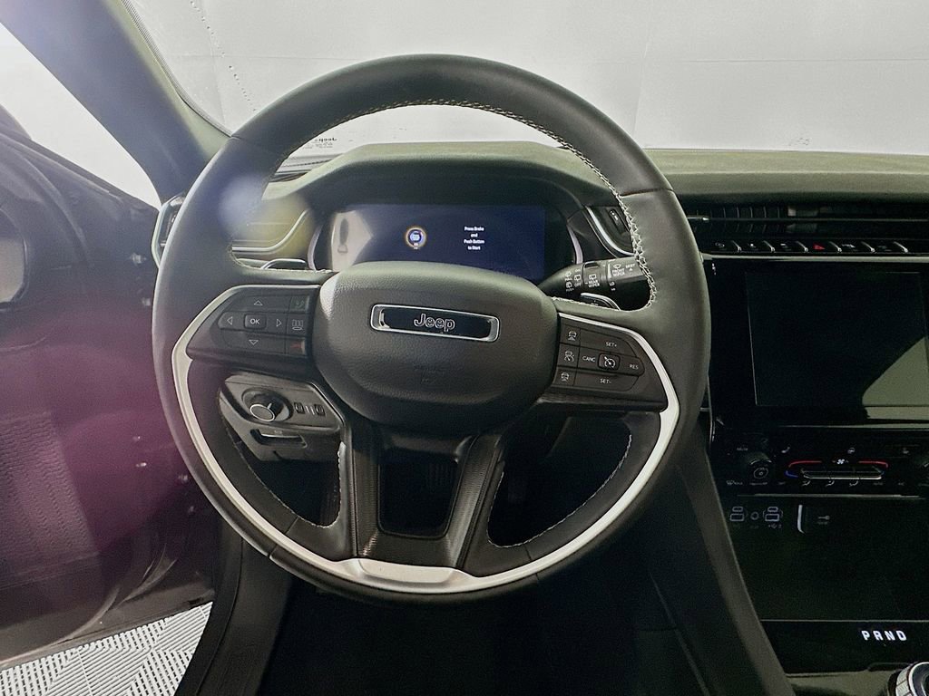 Certified 2024 Jeep Grand Cherokee Altitude image 17