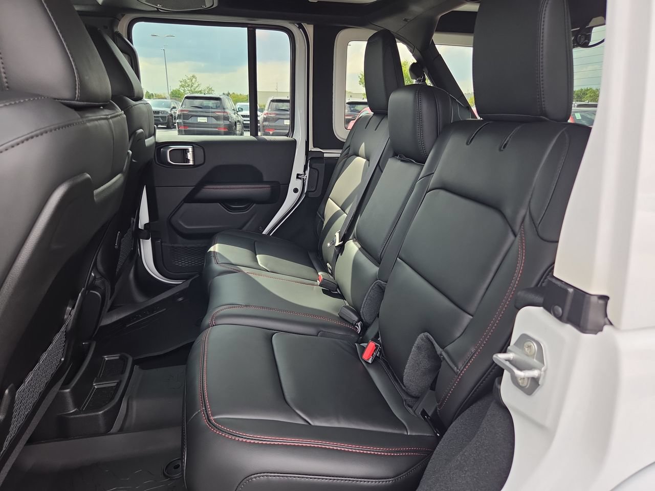 New 2027 Jeep Wrangler Unlimited Rubicon AWD/4WD image 19