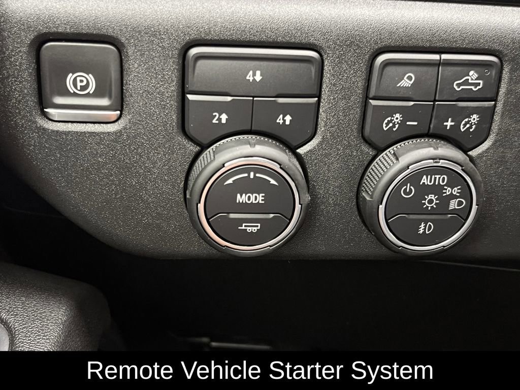 Used 2025 Chevrolet Silverado 2500 LT w/ Safety Package image 25