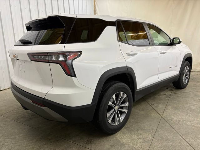 Used 2025 Chevrolet Equinox LT FWD image 6