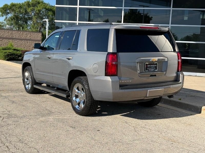 Used 2019 Chevrolet Tahoe LT w/ LT Signature Package AWD/4WD image 5
