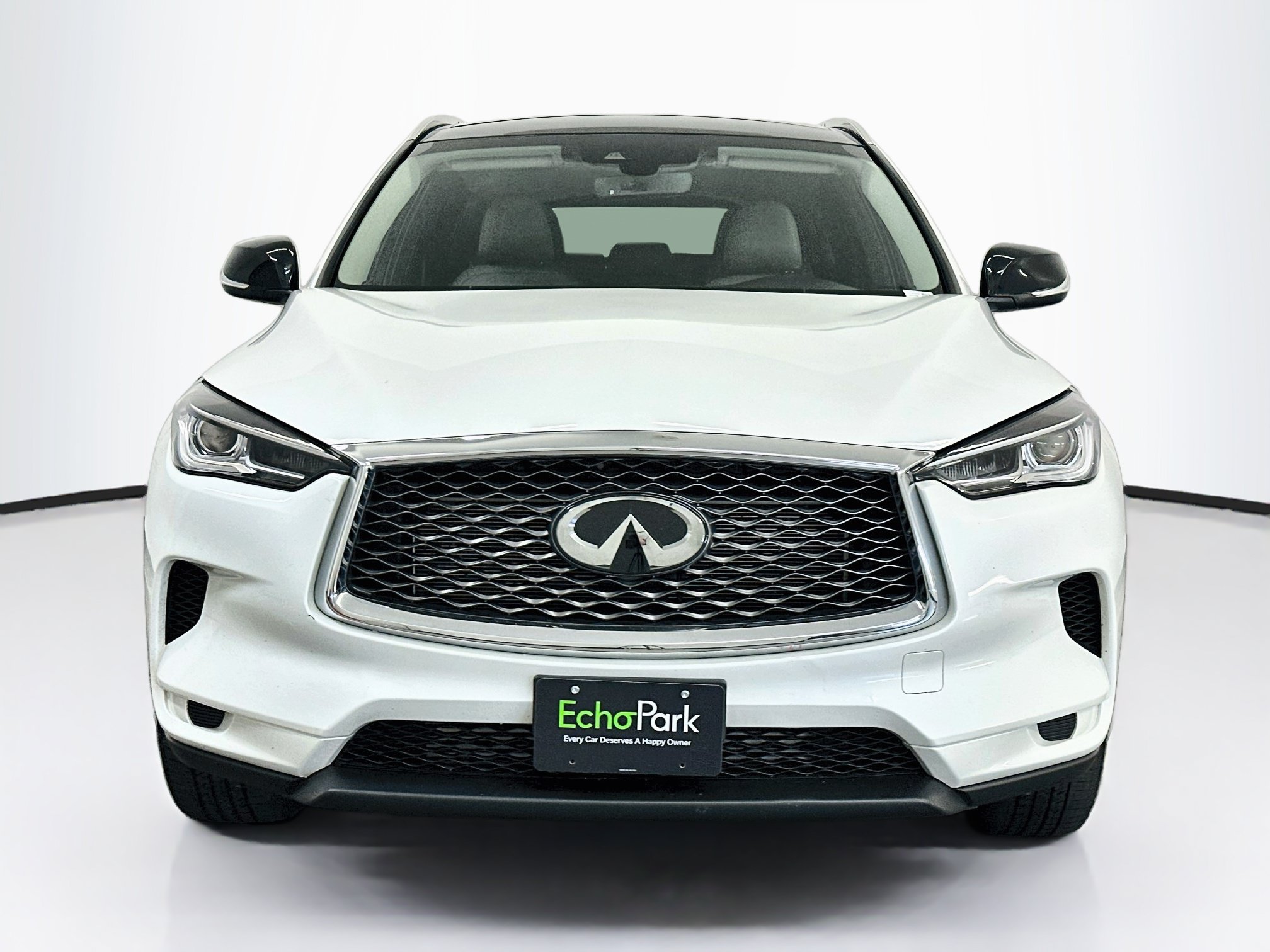 Used 2023 INFINITI QX50 Luxe AWD/4WD image 2
