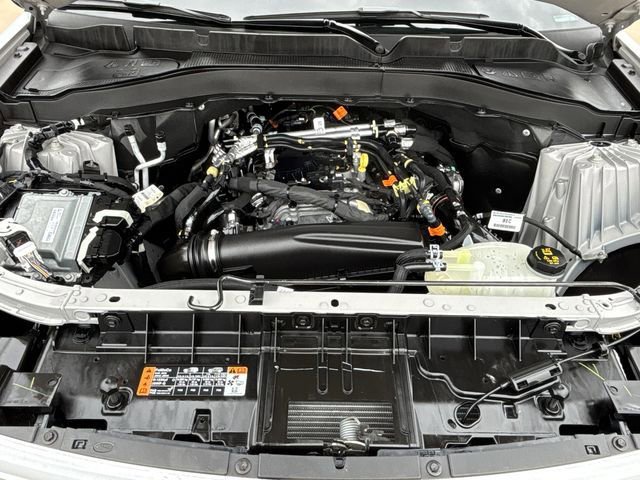 Used 2025 Ford Explorer Active w/ Active Comfort Package image 33