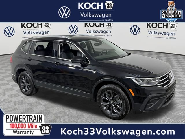 Used 2023 Volkswagen Tiguan SE image 1