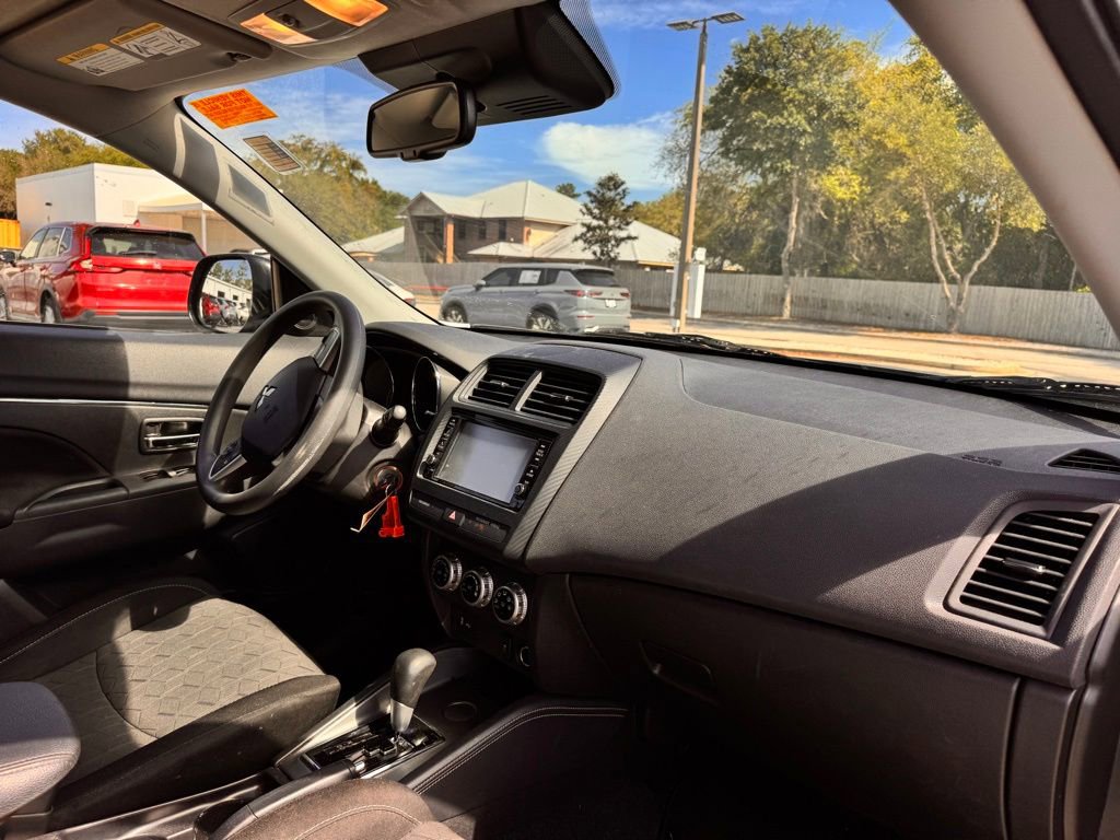 Used 2021 Mitsubishi Outlander Sport ES image 15