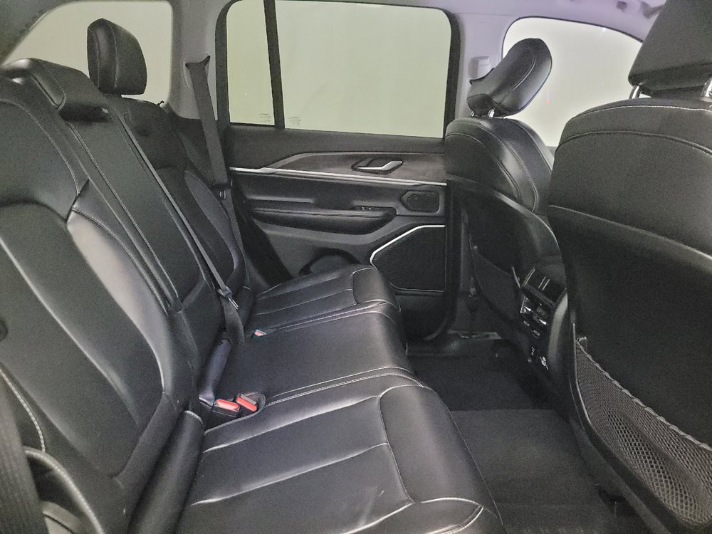 Used 2022 Jeep Grand Cherokee Limited RWD image 19