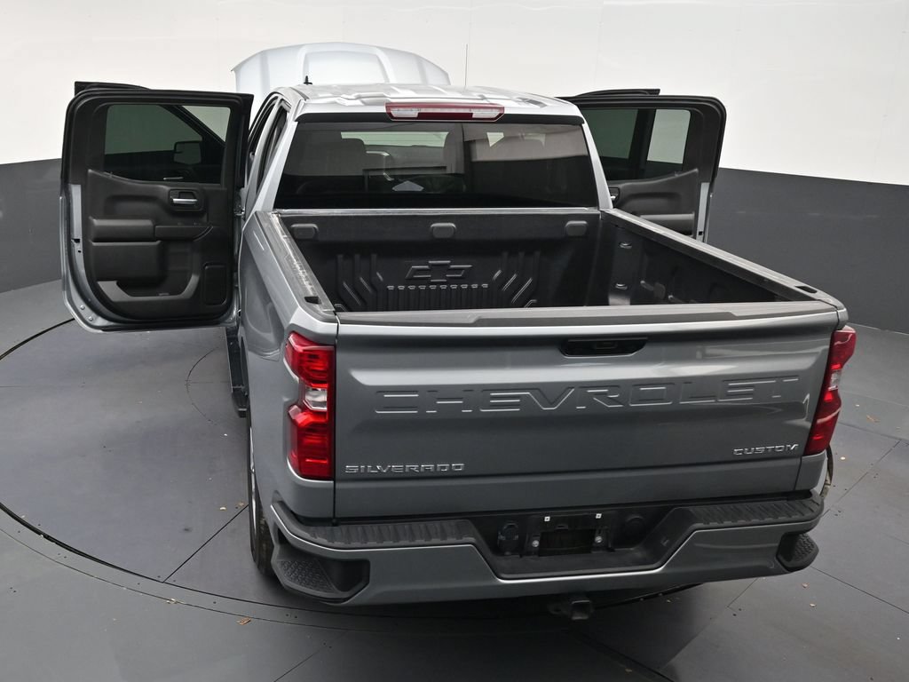 Used 2026 Chevrolet Silverado 1500 Custom RWD image 31