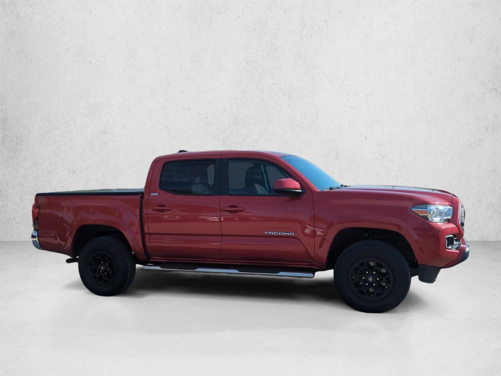 Used 2021 Toyota Tacoma SR5 RWD image 5