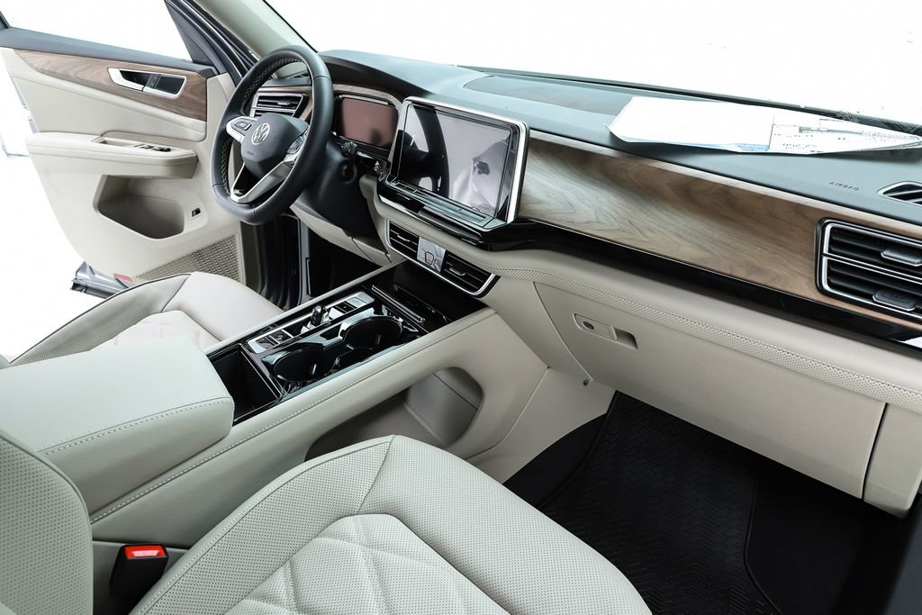 New 2026 Volkswagen Atlas SE image 72