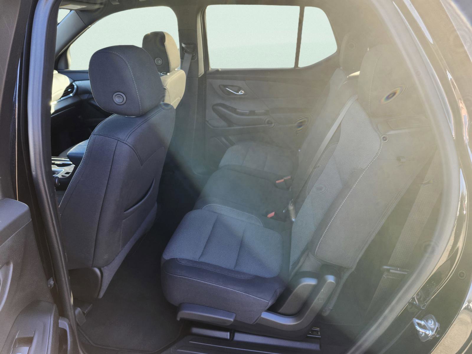 Used 2023 Chevrolet Traverse LT image 13