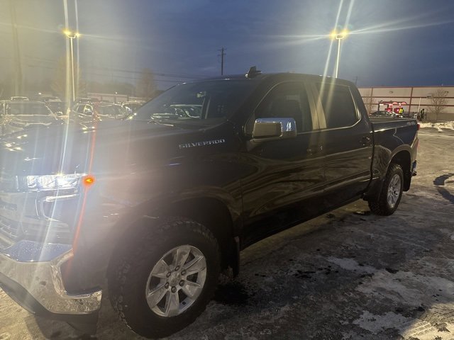 Certified 2019 Chevrolet Silverado 1500 LT w/ All-Star Edition image 32