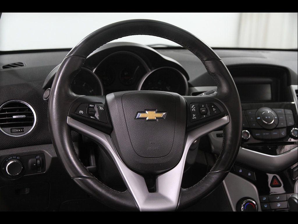 Certified 2013 Chevrolet Cruze LT w/ All-Star Edition FWD image 7