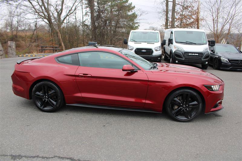 Used 2017 Ford Mustang Coupe w/ Ecoboost Performance Package image 9