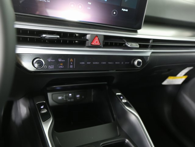New 2025 Kia Sorento EX w/ EX Panoramic Sunroof Package image 19