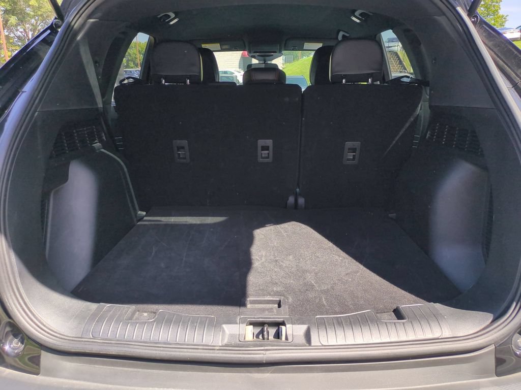 Used 2025 Ford Escape ST-Line FWD image 28