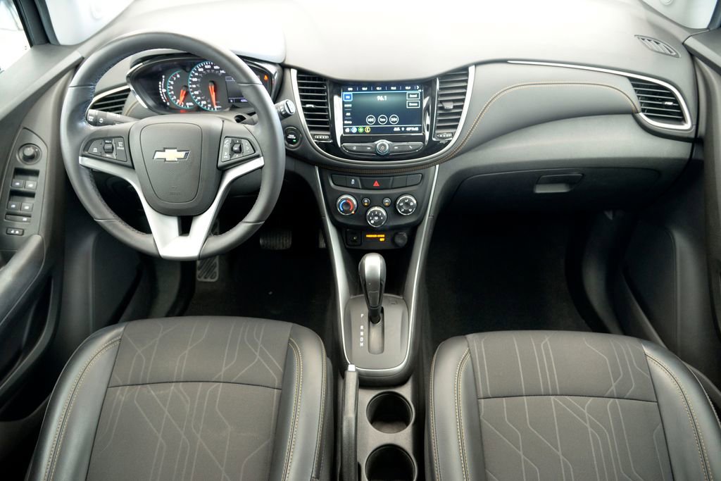 Used 2019 Chevrolet Trax LT w/ Driver Confidence Package image 17