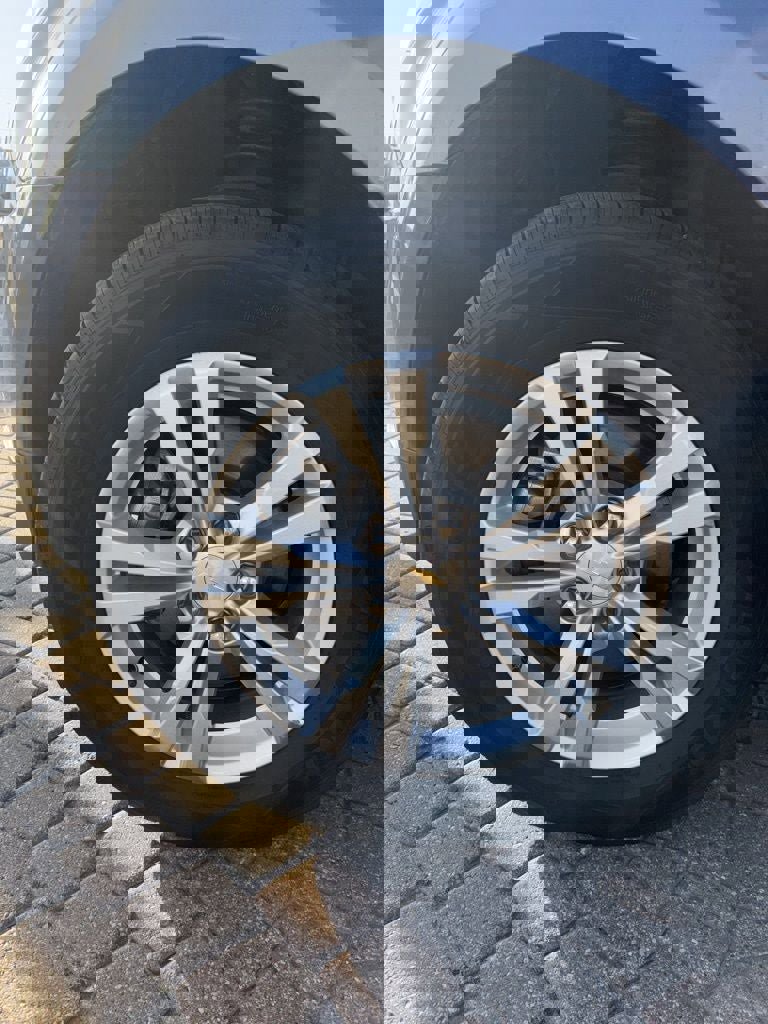 Used 2014 Chevrolet Equinox LS image 9