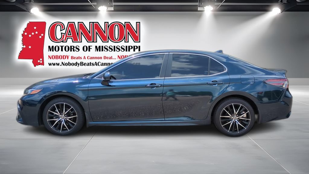Used 2021 Toyota Camry SE FWD image 8