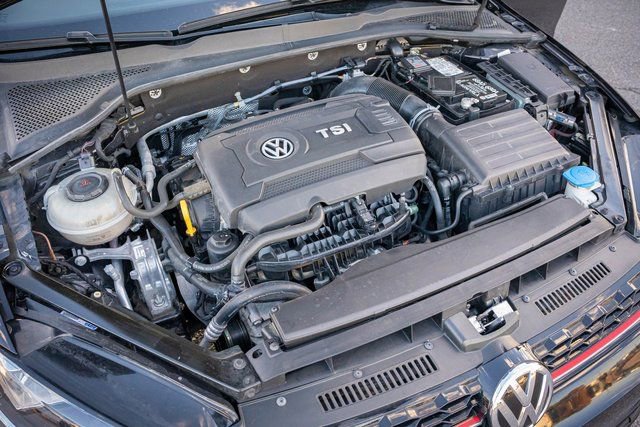 Used 2018 Volkswagen GTI S image 32