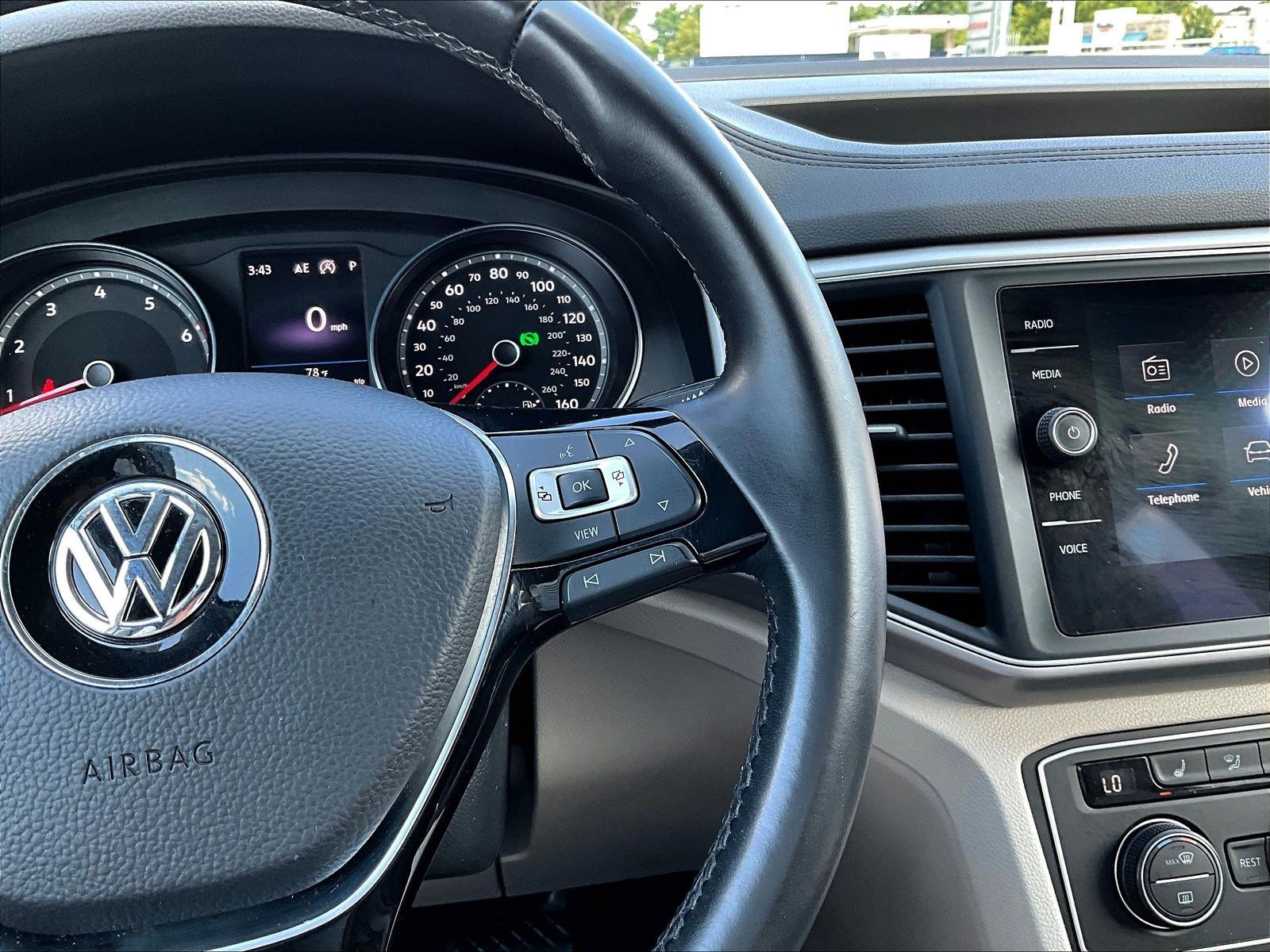 Used 2019 Volkswagen Atlas SE AWD/4WD image 12
