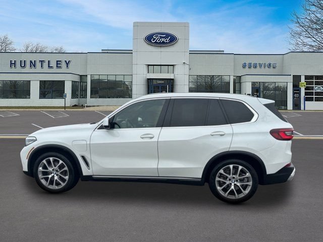 Used 2021 BMW X5 xDrive45e w/ Premium Package AWD/4WD image 7