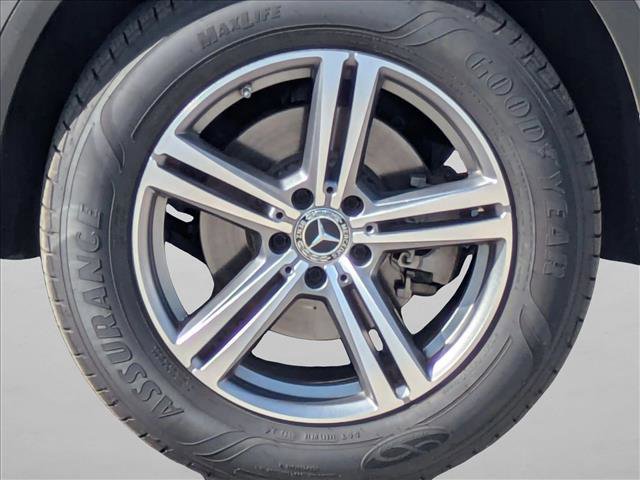 Used 2020 Mercedes-Benz GLC 300 4MATIC image 16