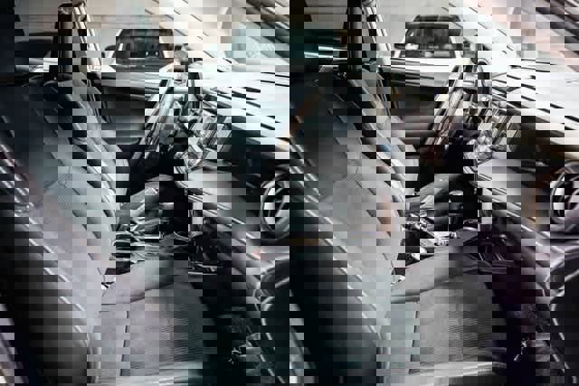 Used 2015 Toyota RAV4 XLE image 16