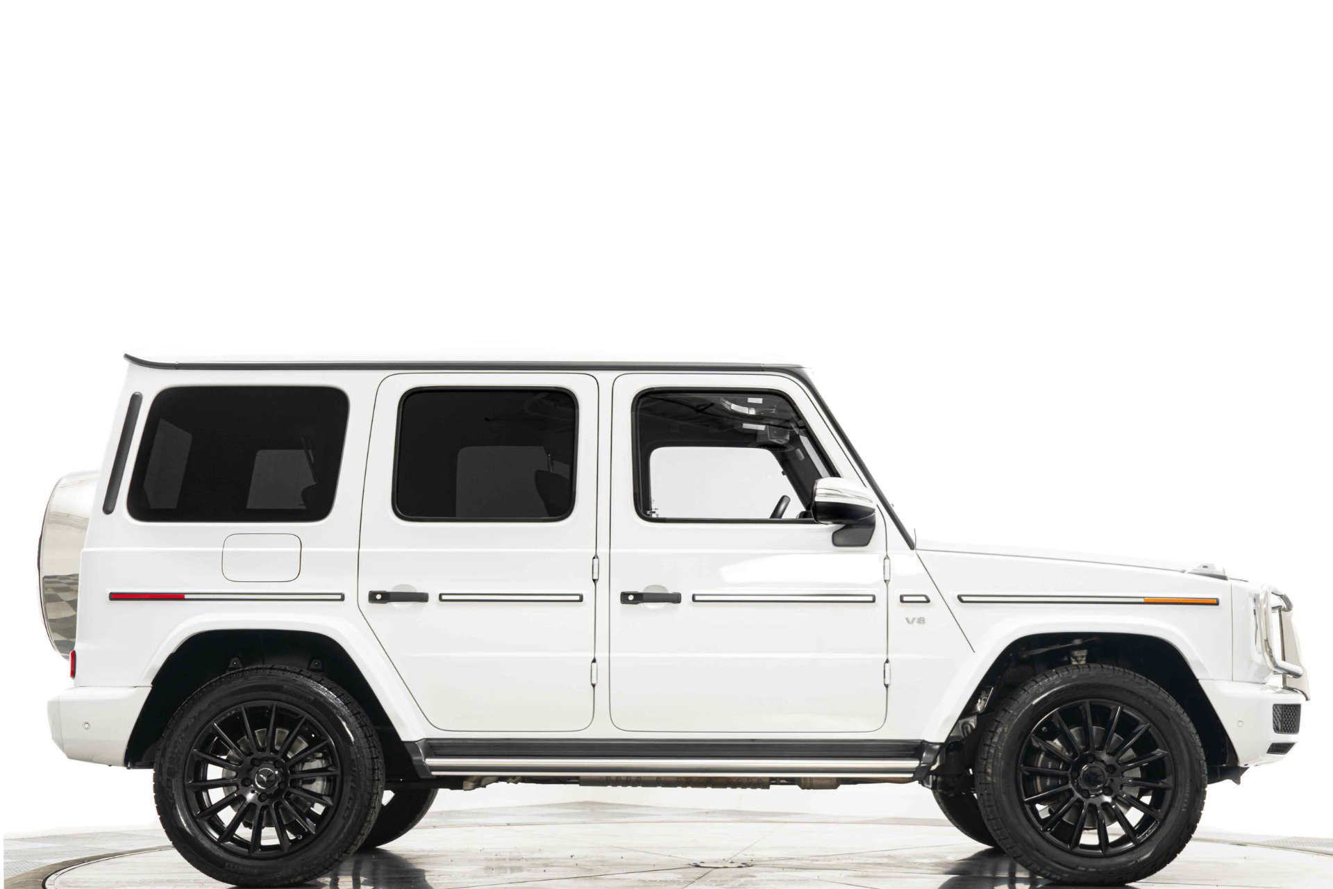 Used 2024 Mercedes-Benz G 550 image 2